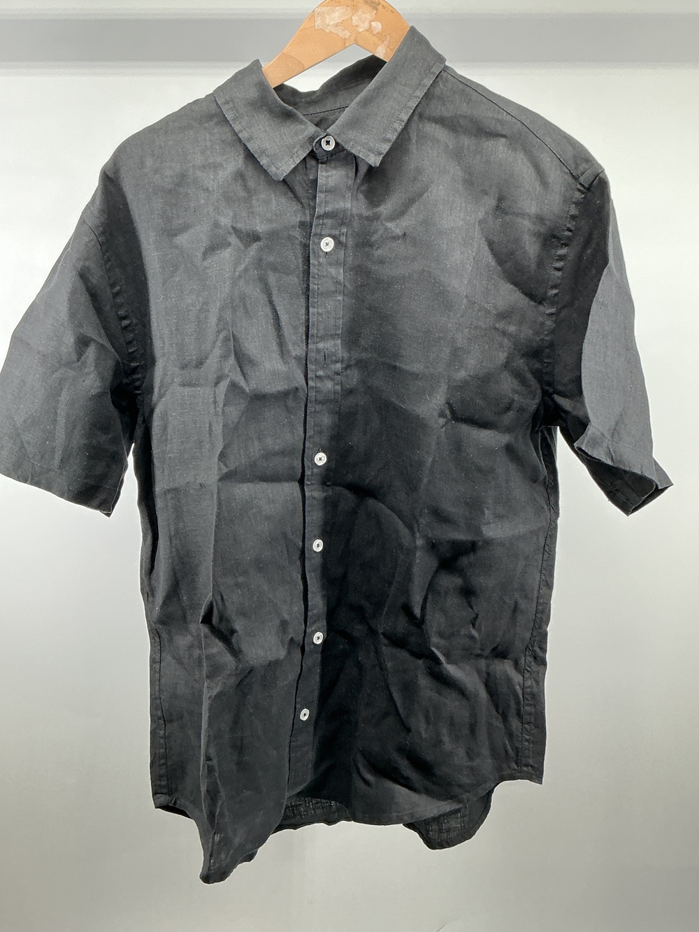 100% European Linen Relaxed Short Sleeve Shirt